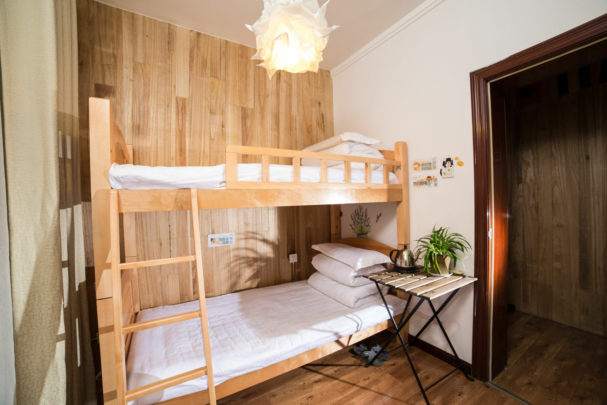 Xi'An Zhongshi Youth Hostel Экстерьер фото