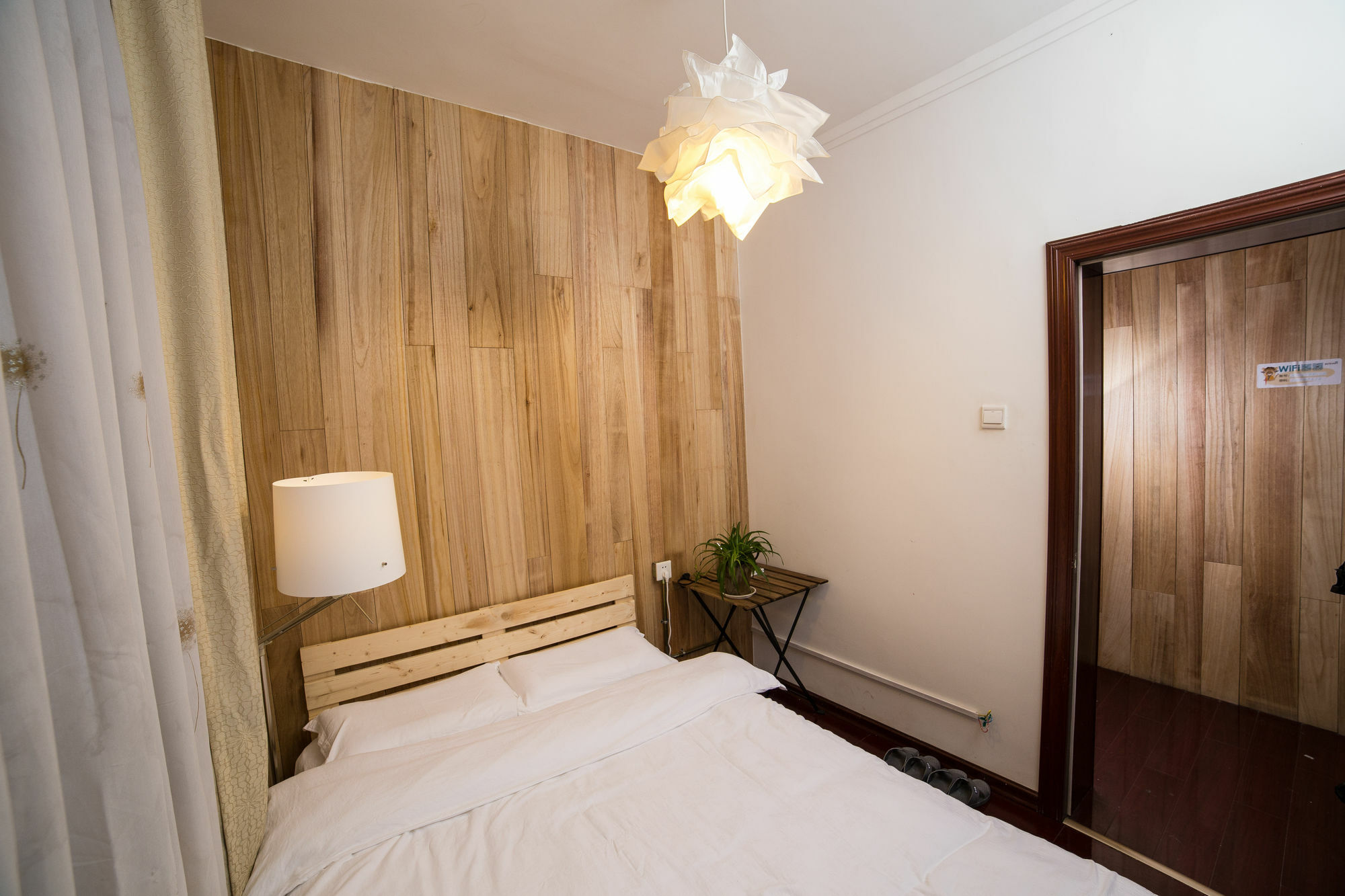 Xi'An Zhongshi Youth Hostel Экстерьер фото